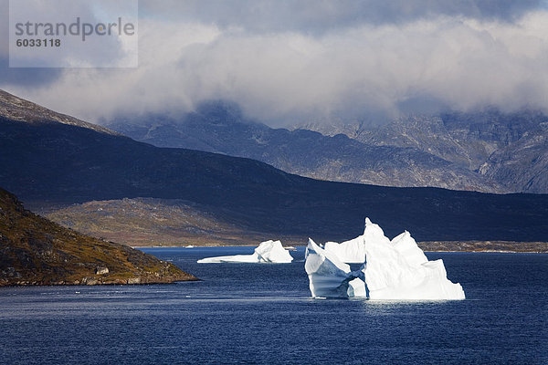 Eisberge  Insel von Qoornoq  Provinz Kitaa  Süden von Grönland  Dänemark  Polarregionen