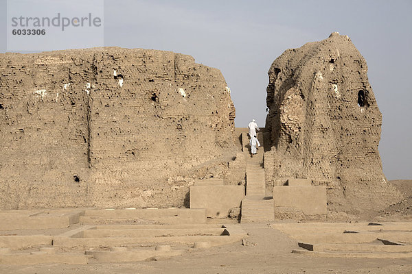 Der 3.500 Jahre alten Lehmziegeln westliche Deffufa  Sitz der der erste unabhängige Reich von Kusch  Kerma  Sudan  Afrika