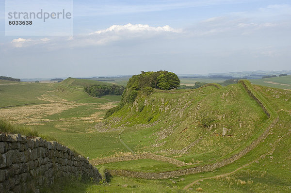 Cuddy Klippen nahe Osten lag Fort  Hadrianswall  UNESCO Weltkulturerbe  Northumberland  England  Vereinigtes Königreich  Europa