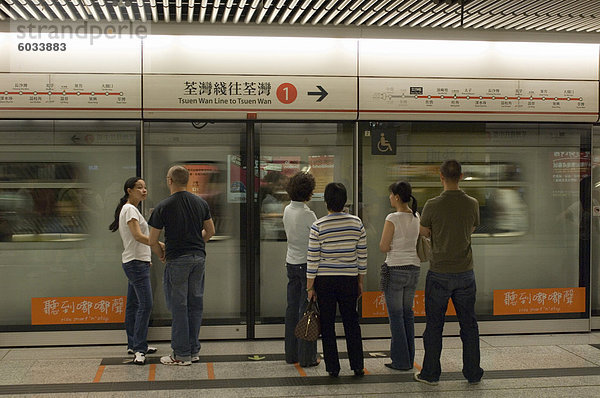 Tsim Sha Tsui MTR U-Bahnhof  Kowloon  Hongkong  China  Asien