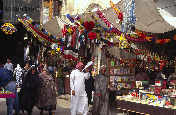 Buch stand  Souq Hamadyeh (Markt)  Altstadt  Damaskus  Syrien  Naher Osten