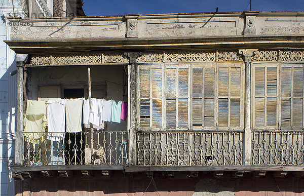Balkon Westindische Inseln Mittelamerika Wäsche Kuba Santiago de Cuba