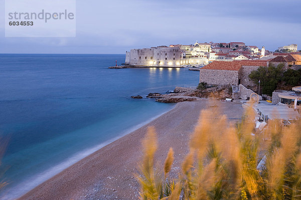 Hafen Europa Ufer Stadt Kroatien Dalmatien Dubrovnik alt
