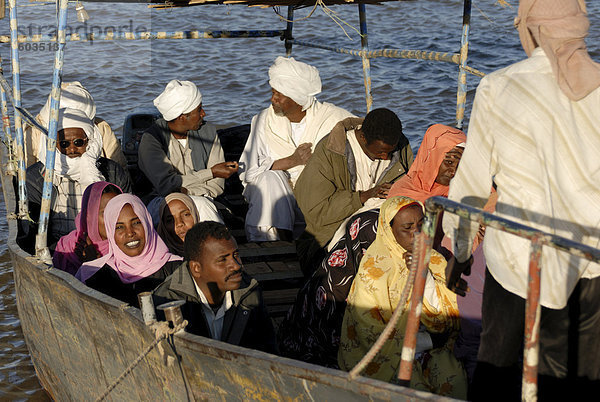 Fähre über den Fluß Nil in Sudan  Afrika