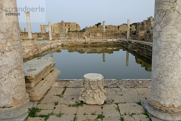 Hadrianischen Bad  Leptis Magna  UNESCO Weltkulturerbe  Libyen  Nordafrika  Afrika