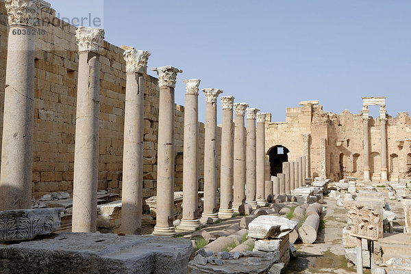 Severan Basilika  Leptis Magna  UNESCO World Heritage Site  Libyen  Nordafrika  Afrika