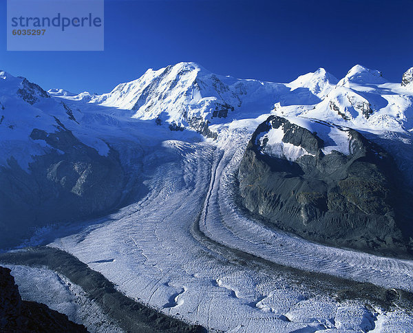Blick auf den Lyskamm und der Gornergletscher  Gornergrat  Zermatt  Wallis  Schweiz  Europa