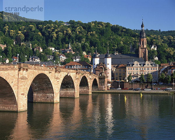 Neckars und Alte Brücke  Heidelberg  Baden-Württemberg  Deutschland  Europa