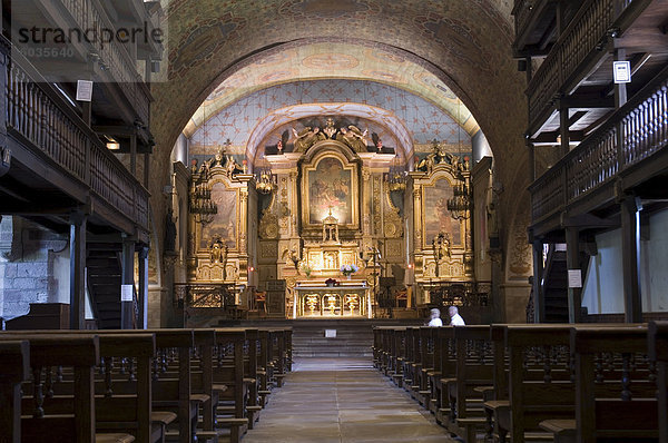Alte Kirche in St. Etienne de Baigorry  baskische Land  Pyrenees-Atlantiques  Aquitaine  Frankreich  Europa