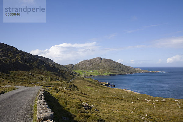 Kabeljau Kopf  zwischen Urhin und Allihies auf Ring of Beara touristischen Route  Knocknagallaun  Beara Peninsula  County Cork  Munster  Irland  Europa