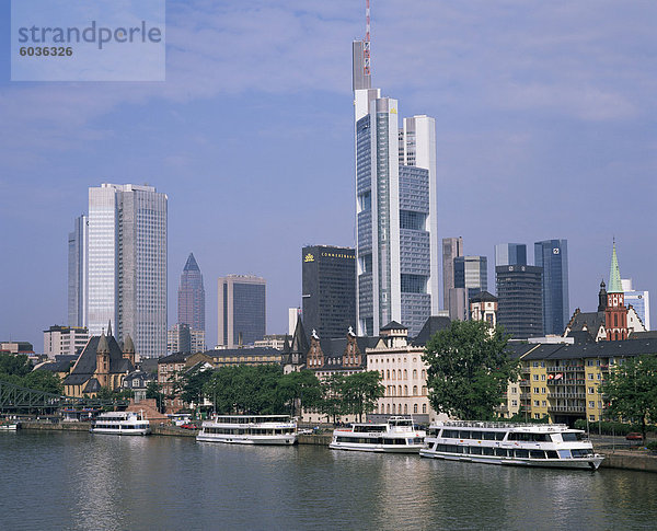 City Skyline  Frankfurt Am Main  Deutschland  Europa