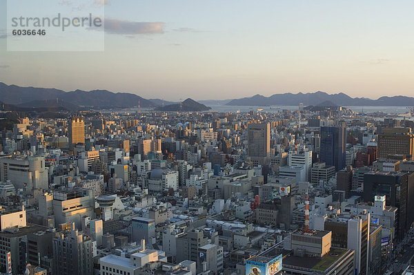 Panorama Stadtansicht  Hiroshima Stadt  Western Japan  Asien