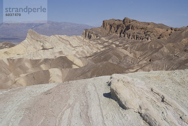 Zabriskie Point  Death Valley Skitourenrennen Park  California  Vereinigte Staaten von Amerika  Nordamerika