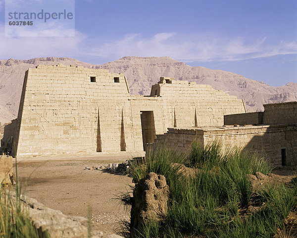 Leichenhalle Tempel von Ramses III  Medinet Habu  Theben  UNESCO Weltkulturerbe  Ägypten  Nordafrika  Afrika