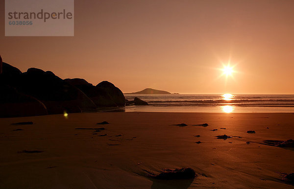 Sonnenuntergang am Strand Whiskey  Wilsons Promontory National Park  Victoria  Australien  Pazifik