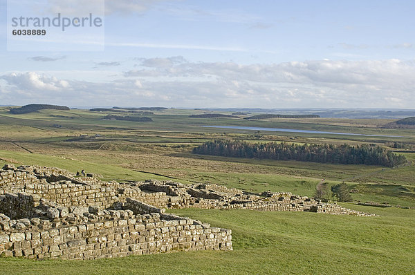 Blick nach Süden vom römischen Kastells lag  Grindon Lough  Hadrianswall  UNESCO Weltkulturerbe  Northumbria  England  Vereinigtes Königreich  Europa