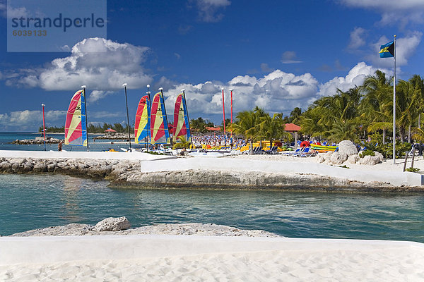 Strand auf Princess Cays Insel Eleuthera  Bahamas  Karibik  Mittelamerika