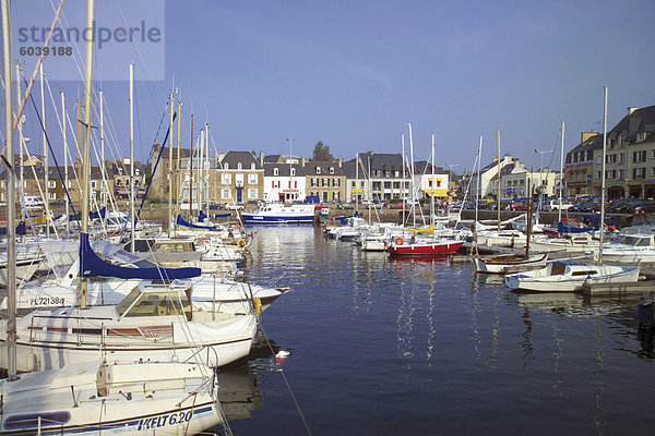 Hafen  Port Paimpol  Cotes d ' Armor  Bretagne  Frankreich  Europa