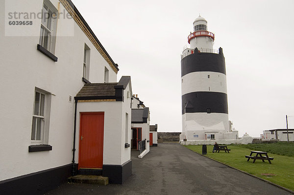 Haken Sie Head Lighthouse  County Wexford  Leinster  Irland (Eire)  Europa