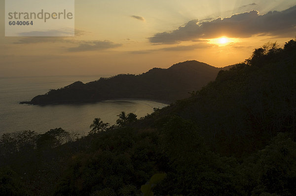 Sonnenuntergang über Punta Islita  Nicoya Inselunterschrank  Costa Rica  Mittelamerika