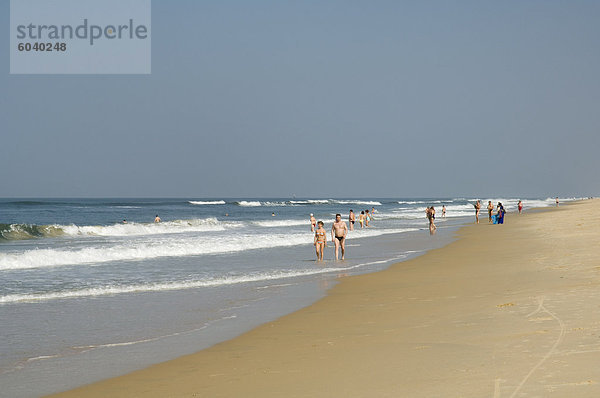 Strand in der Nähe von Leela Hotel  Mobor  Goa  Indien  Asien