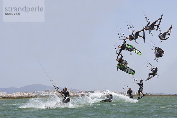 Mann gezeigt in unterschiedlichen Phasen der kiteboarding