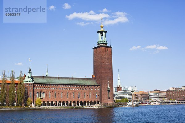 Stockholms stadshus am Meer