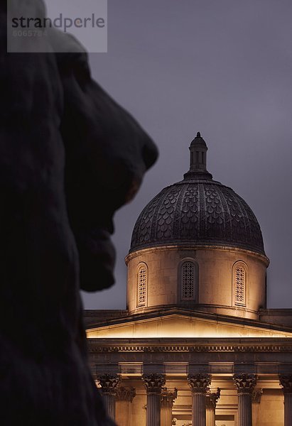 Die National Portrait Gallery  Trafalgar Square