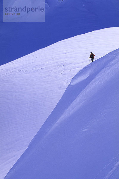 Berg  Mann  groß  großes  großer  große  großen  Skisport  Alaska