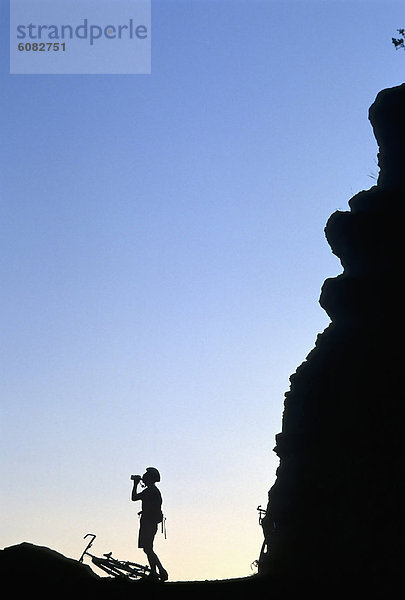 Wasser  Berg  nehmen  Silhouette  Pause