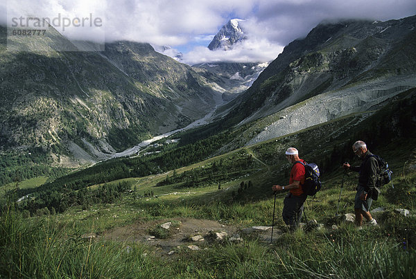wandern  Alpen  2  herzförmig  Herz  Richtung  alt  Verbier  schweizerisch  Zermatt