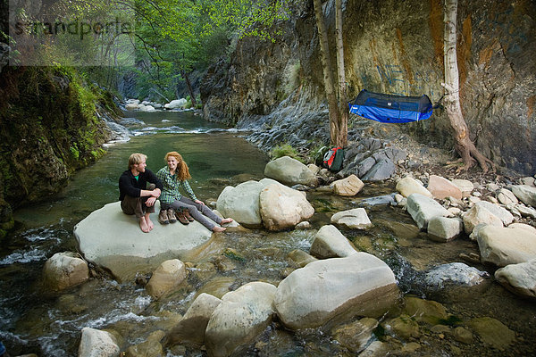 nehmen  Fluss  Backpacker  Pause