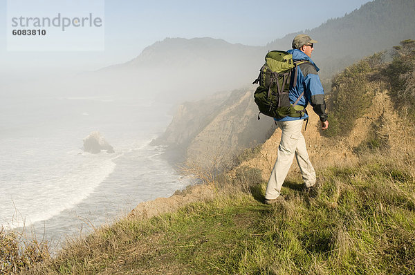 Mann  Nebel  wandern  Bluff  Kalifornien