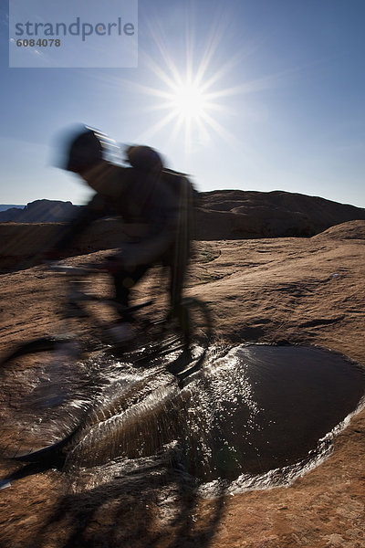 Berg  folgen  fahren  Bewegungsunschärfe  Slickrock Trail  Moab  Utah