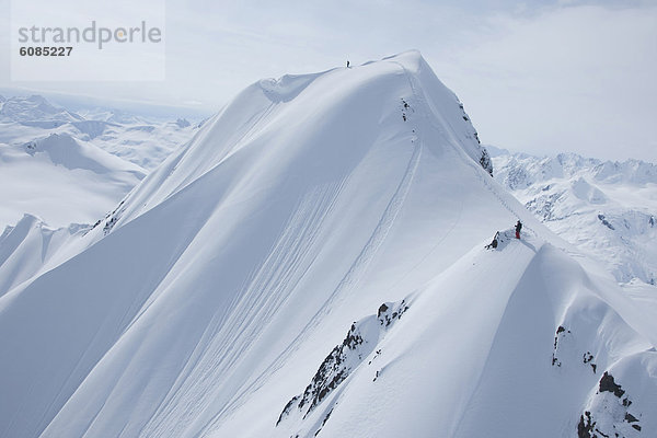 Berg  Start  Schnee  heraustropfen  tropfen  undicht  2  Ski  Alaska  bekommen