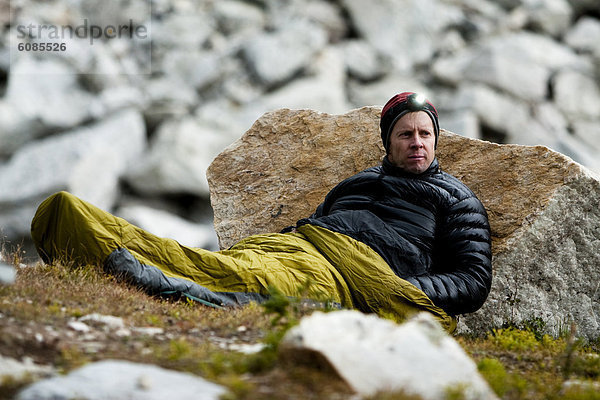 Berg  Mann  Schnee  Hintergrund  Wiese  Campingzelt