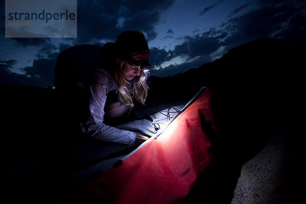 Frau  Reise  See  Kajak  Kleidung  Abenddämmerung