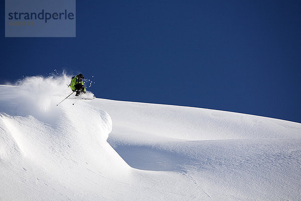 Ski  Skifahrer  Gesichtspuder  Alaska