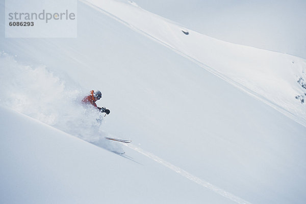 hoch  oben  Skifahrer  über  Tal  übergroß  Chamonix