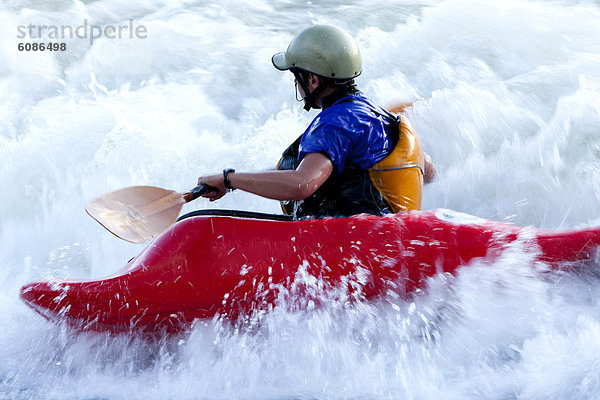 Fluss  Kajakfahrer  Wildwasser  Schlacht  Gabel  Wasserwelle  Welle
