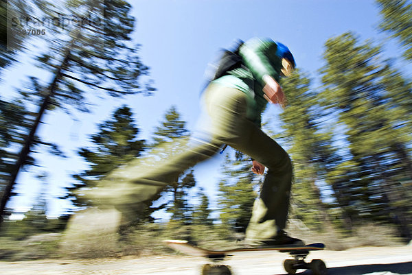Frau  folgen  fahren  Skateboard  Kies  jung  Kalifornien