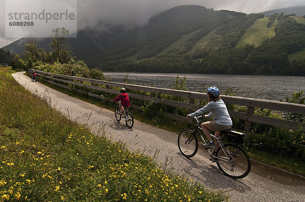 Sohn  folgen  radfahren  vorwärts  Franken