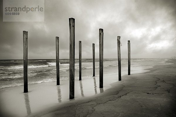 sepia getont  Wolke  Strand  Ozean  Küste  Hintergrund  Getont  getönt  schießen  alt