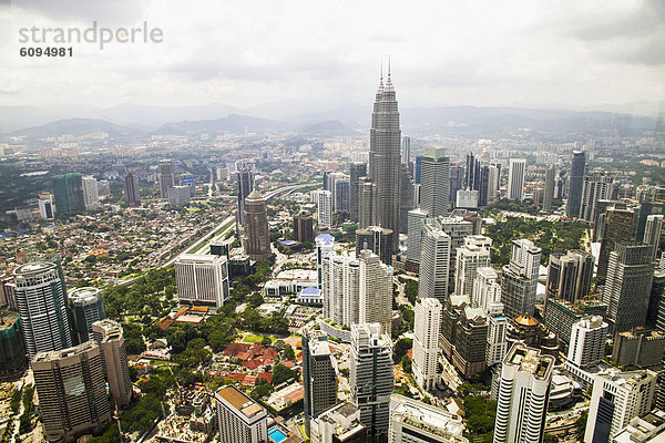 Malaysia  Kuala Lumpur  Blick auf die Skyline