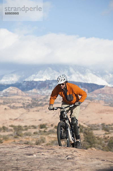 Berg  Mann  folgen  fahren  jung  Slickrock Trail  Moab