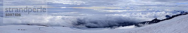 Bergsteigen  Berg  Wolke  über  absteigen  Island