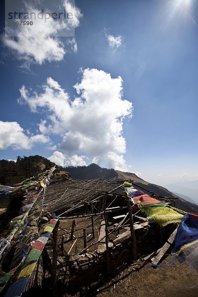 Fahne verlassen Teehaus Nepal Gebet