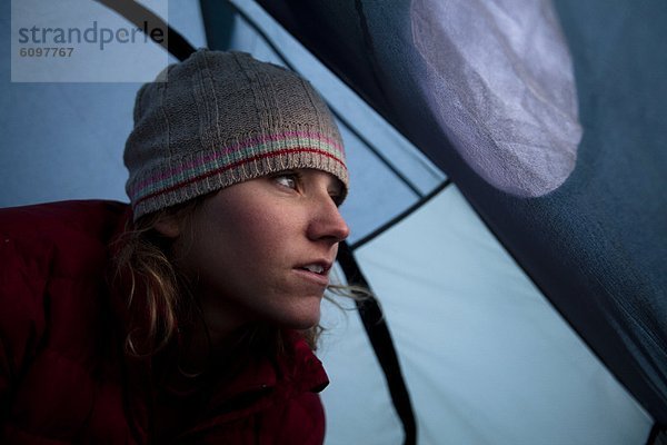 nahe  Frau  Fenster  camping  Zelt  Bundesstraße  New Hampshire