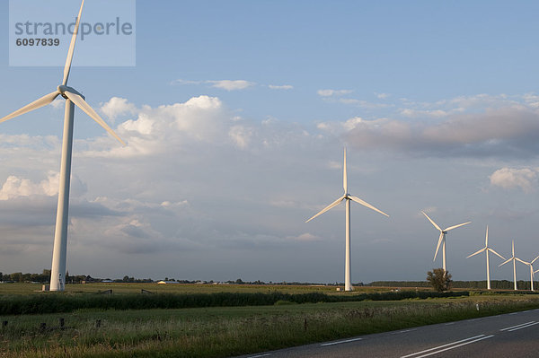 Windturbine Windrad Windräder Ländliches Motiv ländliche Motive niederländisch