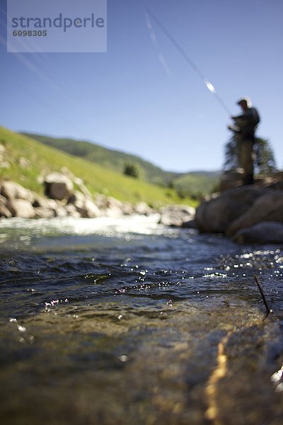 Felsbrocken  stehend  Wasser  Hintergrund  Fluss  Bewegungsunschärfe  schießen  Fischer